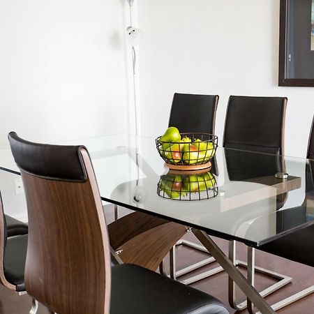 Altitude Suites Bay Street - Holiday Bonus - Free Parking Toronto Luaran gambar