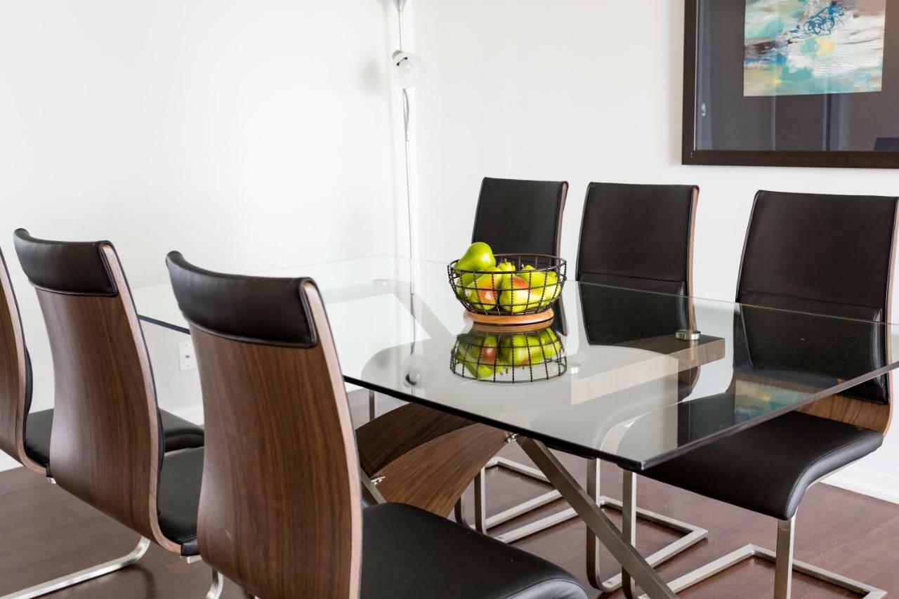 Altitude Suites Bay Street - Holiday Bonus - Free Parking Toronto Luaran gambar