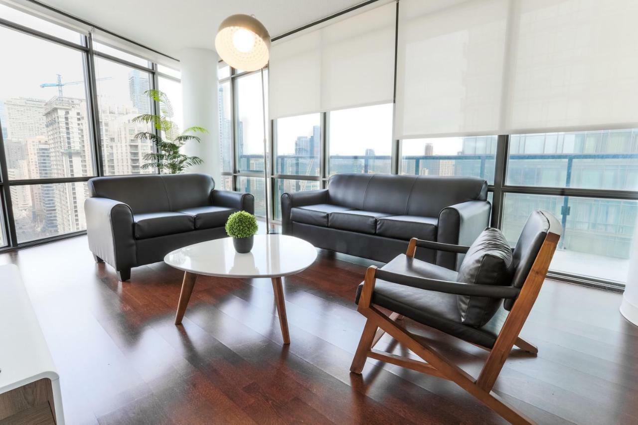 Altitude Suites Bay Street - Holiday Bonus - Free Parking Toronto Luaran gambar